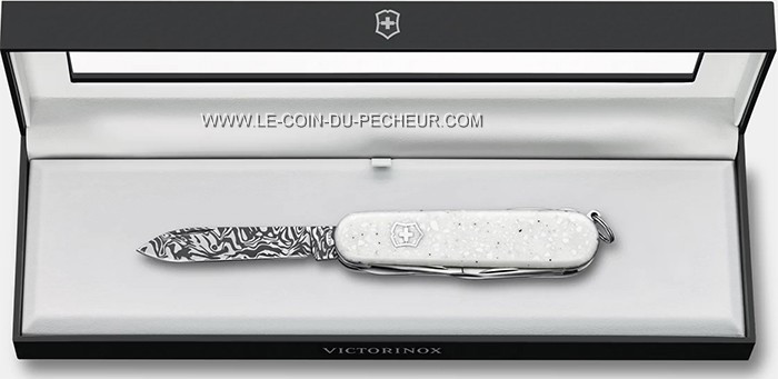 couteau-victorinox-special-companion-damast-limited-edition-2025-4.jpg